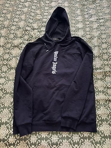 Baş geyimləri: Boz kofta ve qirmizi 3 azn digerleri 5 azn
Salvar 27 razmer 5 azn — 2