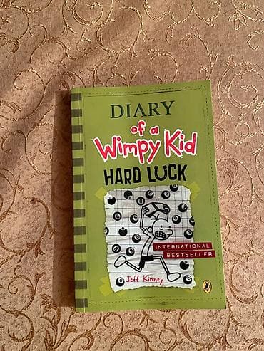 bas gitara: Məhsul: Kitab – Diary of a Wimpy Kid: Hard Luck Müəllif: Jeff Kinney — 1