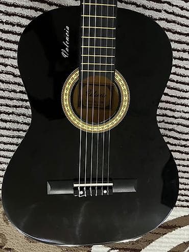 Fleytalar: Klassik gitara — 4