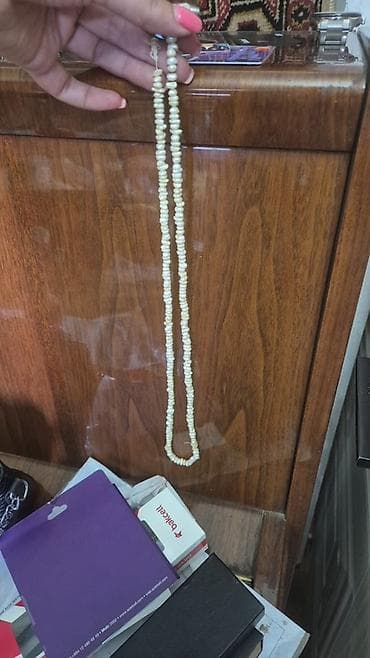 Təbii inci boyunbağı - Material: Təbii inci dənələri - Rəng — 1