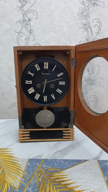 Ev saatları: Divar saatları, Mexaniki, Mayatnik — 4