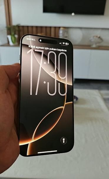 80 gb hard disk: IPhone 16 Pro Max, 256 GB, Qızılı, Face ID — 1