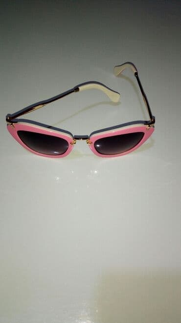 ачки: Çəhrayı Eynək — 5