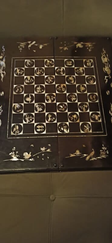 Əntiq radio: Məhsul: Singer mexaniki tikiş maşını (antik model) Xüsusiyyətlər: - — 2