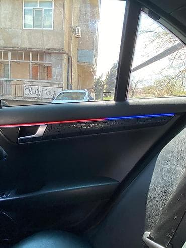 Mercedes-Benz C-Class sedan - Korpus: qara rəng, 4 qapı, aerodinamik — 3