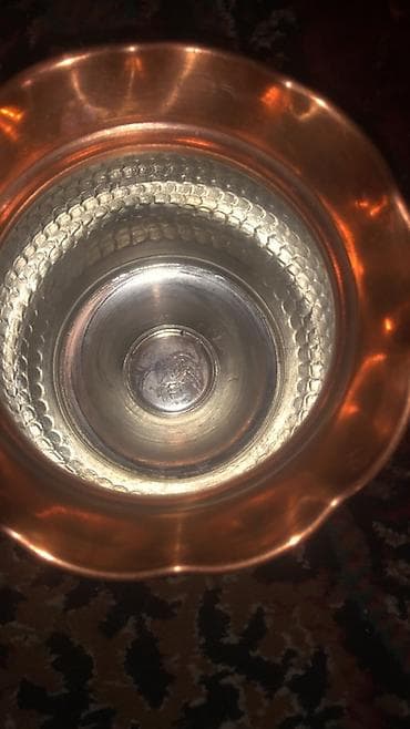 konfet qabı: Mis qapaqlı qab - Material: döymə mis, iç hissəsi qalaylanmış - — 1