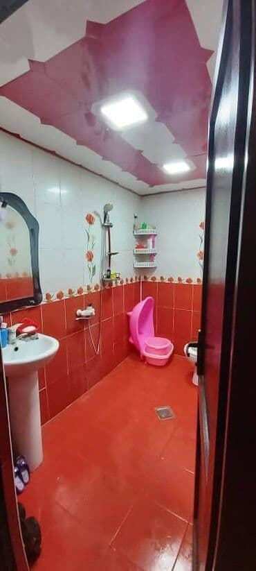 xirdalanda tecili satilan evler: 2 otaqlı, Yeni tikili, 80 kv. m — 9