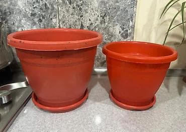 Горшки для растений: Qırmızı plastik güldan dəsti - 2 ədəd dairəvi plastik güldan - Rəng — 1