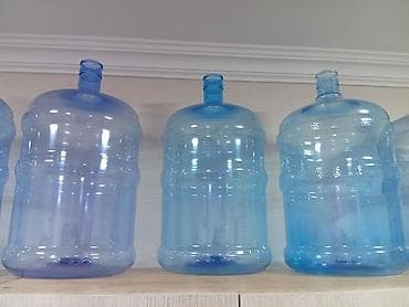 usaqlar ucun su qablari: - 19 litrlik su qabları (damacanalar), şəffaf mavi PET materialdan - — 1
