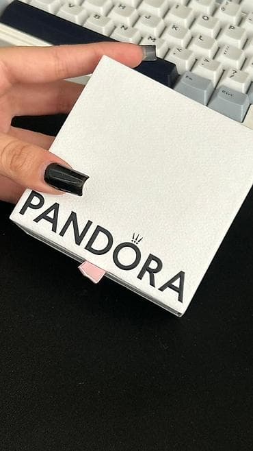 pandora qizil qolbaqlar instagram: Bilərzik, Pandora, Gümüş — 6