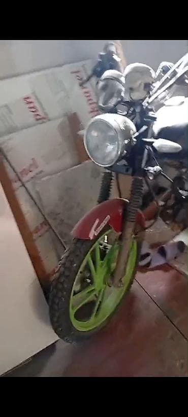 qar zinciri: Moped/motorsiklet – 80 cc - Həcm: 80 kub (üzərində “50” qeyd olunub) — 3