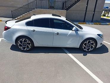 kia clarus 1998: Opel Insignia: 2 l | 2016 il 180000 km Sedan — 4