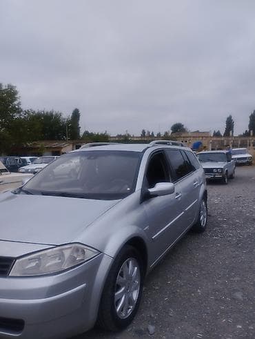 rul satisi: Renault Megane: 1.5 l | 2005 il 374000 km Universal — 5
