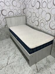 ikinci əl seyf qapıları: İşlənmiş, Təknəfərlik çarpayı, Bazalı, Matras ilə — 3