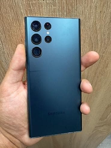 Samsung Galaxy S22 Ultra, 256 GB, rəng - Yaşıl, Qırıq