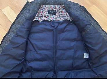 Qara trikotaj jilet - Rəng: qara, ağ kontrast zolaqlı haşiyələr - — 6