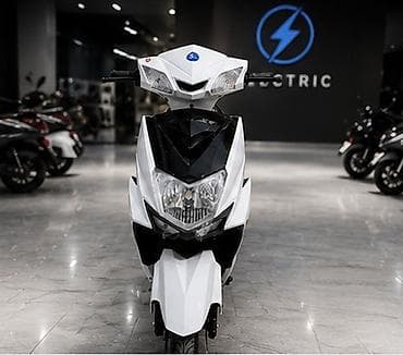 moped: Tam elektrikli moped – 0 probeg, tam yeni. Xüsusiyyətlər: - 100% — 2