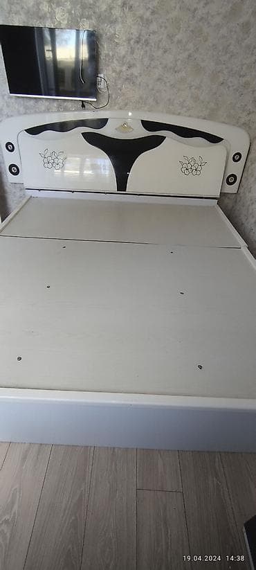 yataq destleri 2022: İkinəfərlik çarpayı, 2 tumba — 2