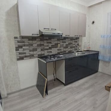 sarayda yeni tikilen binalar: Xirdalanda 2 otaqli menzil kiraye verilir. Menzil bosdur, yalniz — 9