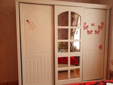 Kupe, 3 qapılı Düz dolab, Qarderob, paltar dolabı