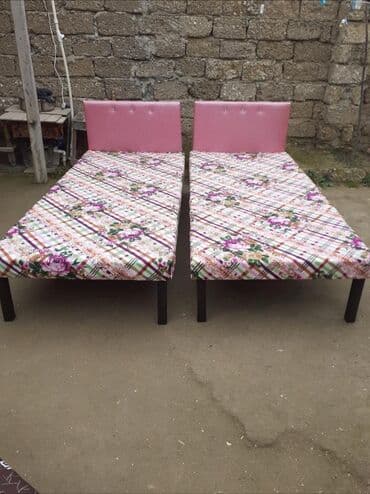 perla mebel gence: Kravat 
Taza hazırı var 
Çatdırılma münasib qiymata — 1