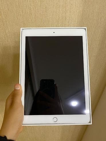 iphone se 2: İşlənmiş Apple iPad 6 (2018), 9,7", 128 GB — 5