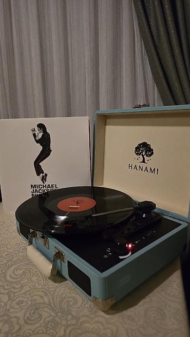 HANAMI portativ vinil pleyeri – çamadan tipli dizayn Xüsusiyyətlər: - — 4