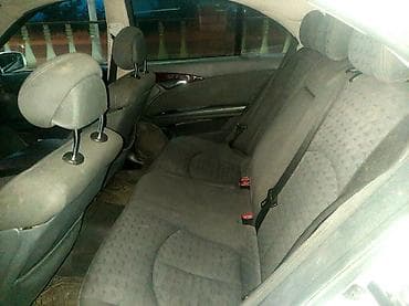 prado 4 mator: Mercedes-Benz E-Class: 2.2 л | 2005 г. Седан — 9