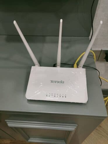 Настольные ПК и рабочие станции: Optik internet üçün (Ethernet) wifi router modem satılır. Cəmi 1 ay — 4