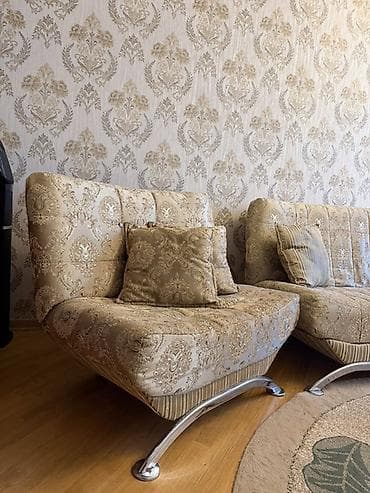 divan ve kreslo: Açılan — 2
