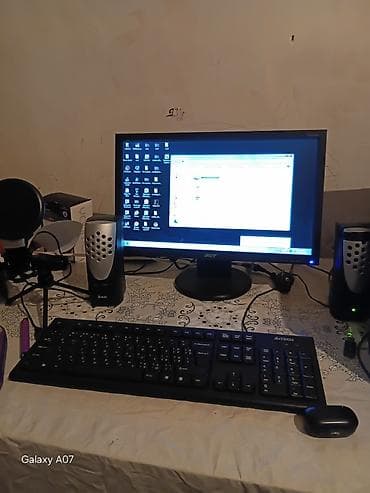 planşetlər və qiymətləri: Masaüstü kompüter seti Tərkib: - Acer monitor (geniş ekran — 1