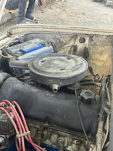 lada 012: VAZ 2106 sedan Xüsusiyyətlər: - Kuzov: 4 qapılı sedan, açıq bej rəng — 4