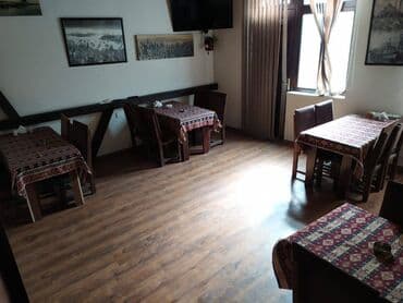 nefis döner masazir: Yasamal rayonu,Nizami metrosu yaxınlığında, 1100 m2 sahəsi olan,5 — 6