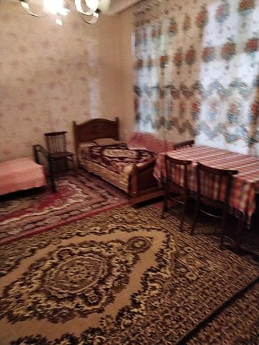 Mənzillər: İnşaatçılar metrosuna yaxın, 2 otağlı hərşeyi ayrı olan ev kirayə — 1