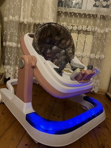 Digər mebel: Uşaq yerişi – çoxfunksiyalı model - Rəng: ağ/çəhrayı gövdə, naxışlı — 2