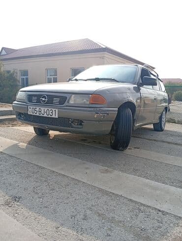 fortuna təkər: Opel Astra Caravan (şunur kuzov) Xüsusiyyətlər: - Kuzov — 8