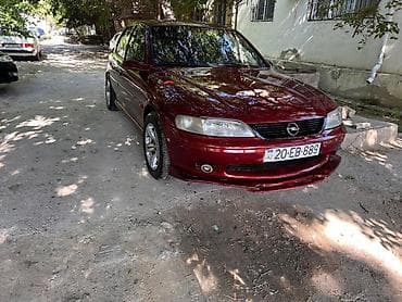 Opel Vectra: 1.6 l | 1999 il 400678 km Sedan