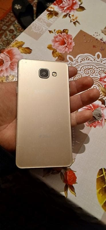 duron kamera: Samsung Galaxy A3 2016, 16 GB, rəng - Qızılı, Barmaq izi — 2