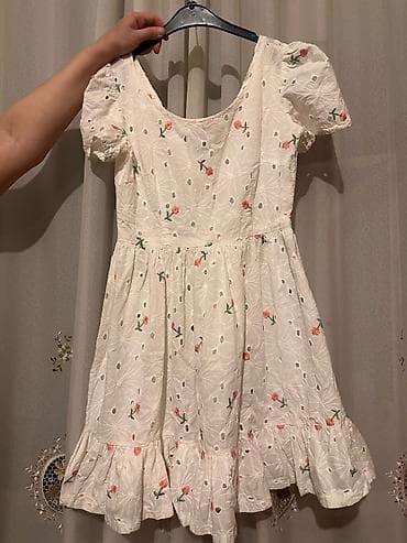broder: Ağ rəngli, qısa ölçülü yay donu - Material: naxışlı broderiya parça — 2