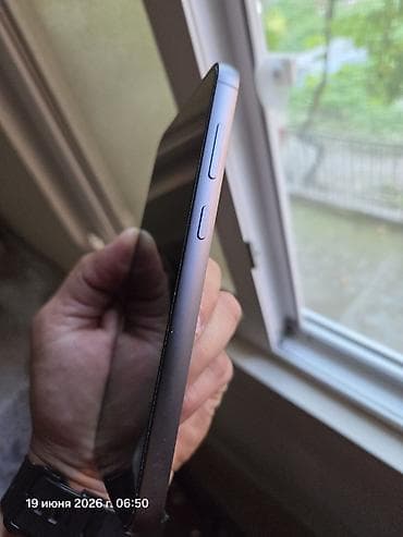 iphone 11 irshad: Samsung Galaxy S23 FE, 256 GB, rəng - Qara, Simsiz şarj — 3