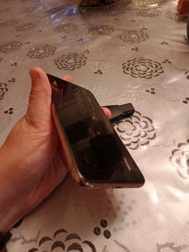 купить мини холодильник бу: IPhone 11 Pro Max, 64 ГБ, Золотой, Face ID — 4