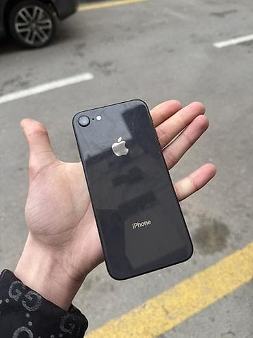 ayfon 4 kameralı: IPhone 8, Qara, Barmaq izi — 3