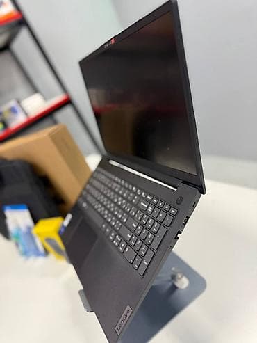 pec satilir: Yeni Lenovo 15.6 ", Intel Core i5, 256 GB, Pulsuz çatdırılma — 2