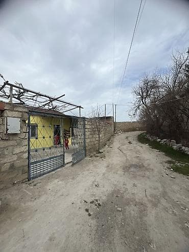 100 kv. m, 2 otaqlı, İşıq