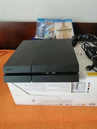 Sony PlayStation 4 (PS4) oyun konsolu komplekti Paket tərkibi: - PS4 at lalafo.az Sony PlayStation 4 (PS4) oyun konsolu komplekti Paket tərkibi: - PS4