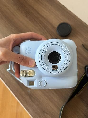 ipad mini: Fotoaparat Fujifilm Instax Mini 12 Blue 
1 dəfə istifadə olunub — 1