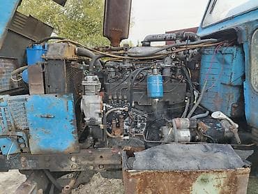 Belarus MTZ seriyalı traktor - Güclü dizel mühərrik: mexaniki nasos