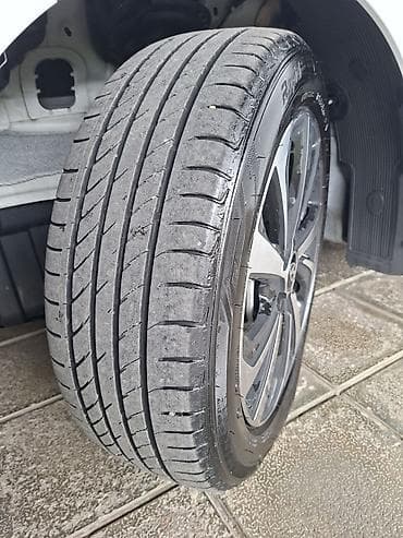 Təzə dir . biraz lakı tökülüb qiymətdə razılaşmaq olar