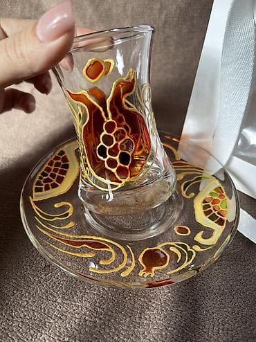 Armudu stəkanlar, 1 əd