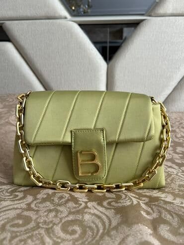 qaşlı canta: Qadın çanta kolleksiyası - Model 1: Bej mini top-handle çanta - — 3